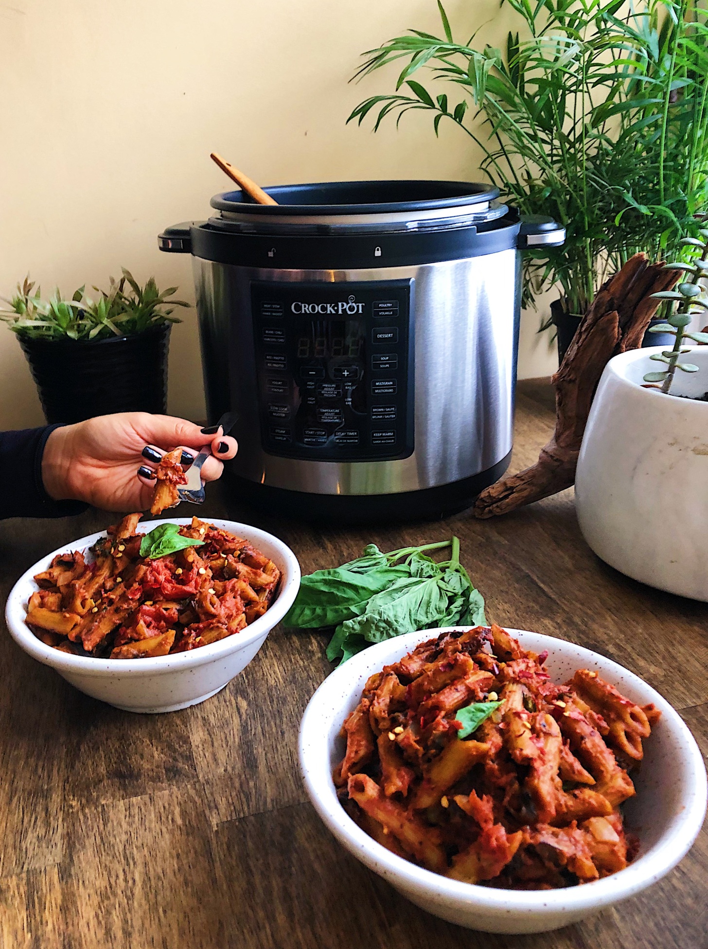 Creamy vegan rose pasta recipe