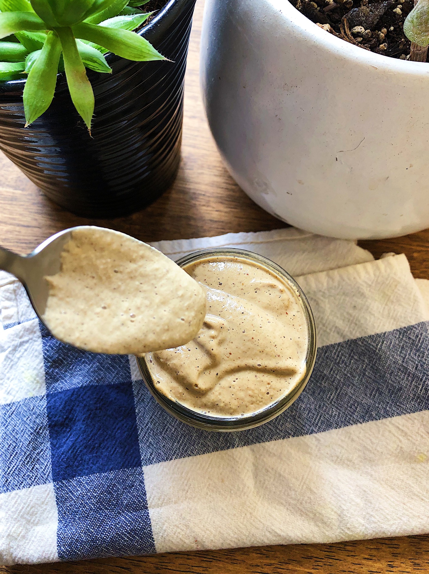 Vegan caesar salad dressing