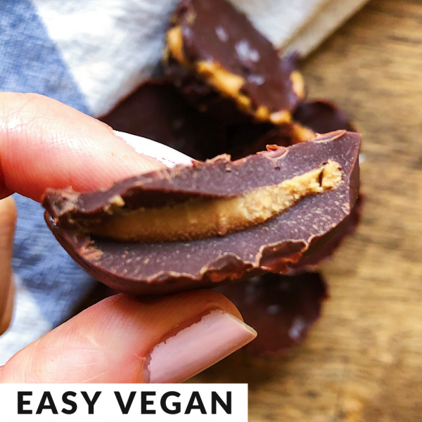 Easy vegan peanut butter cups