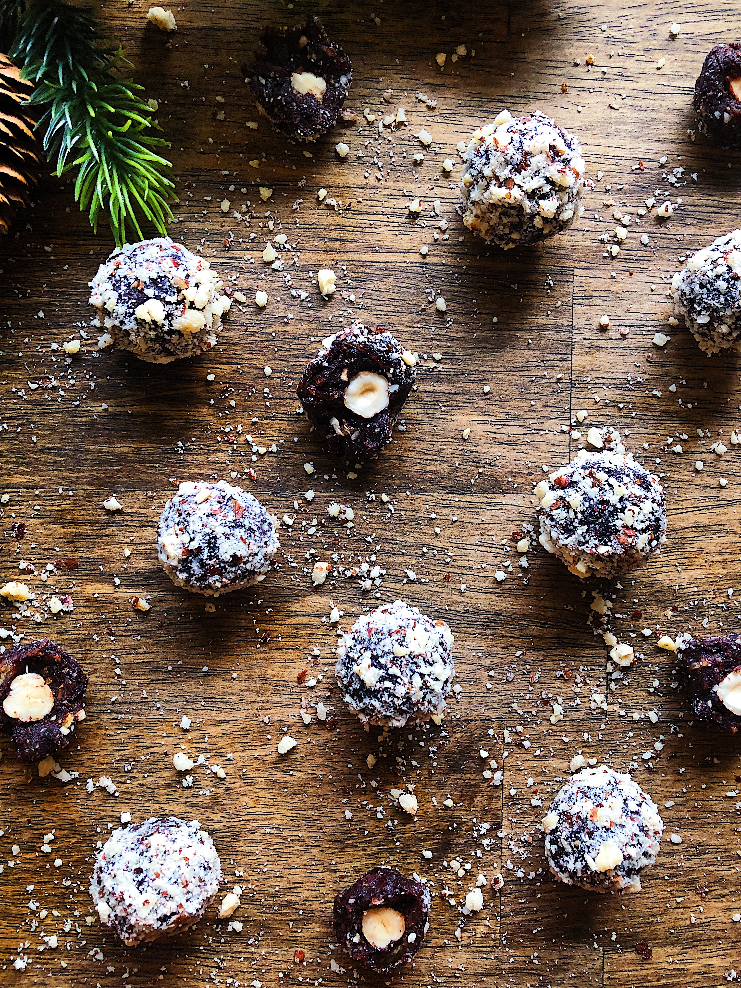 Hazelnut Chocolate Energy Balls
