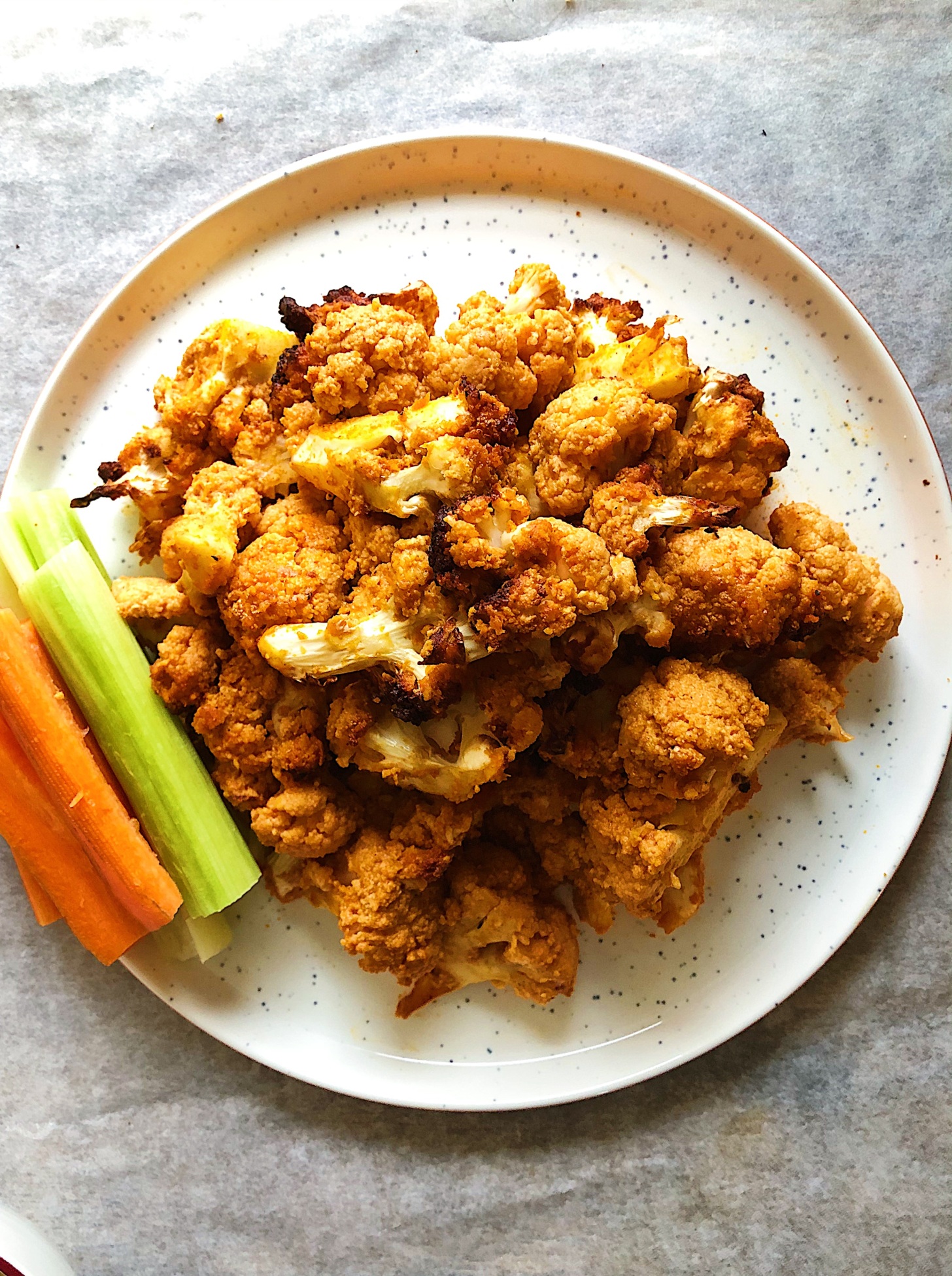 healthy vegan buffalo cauliflower bites