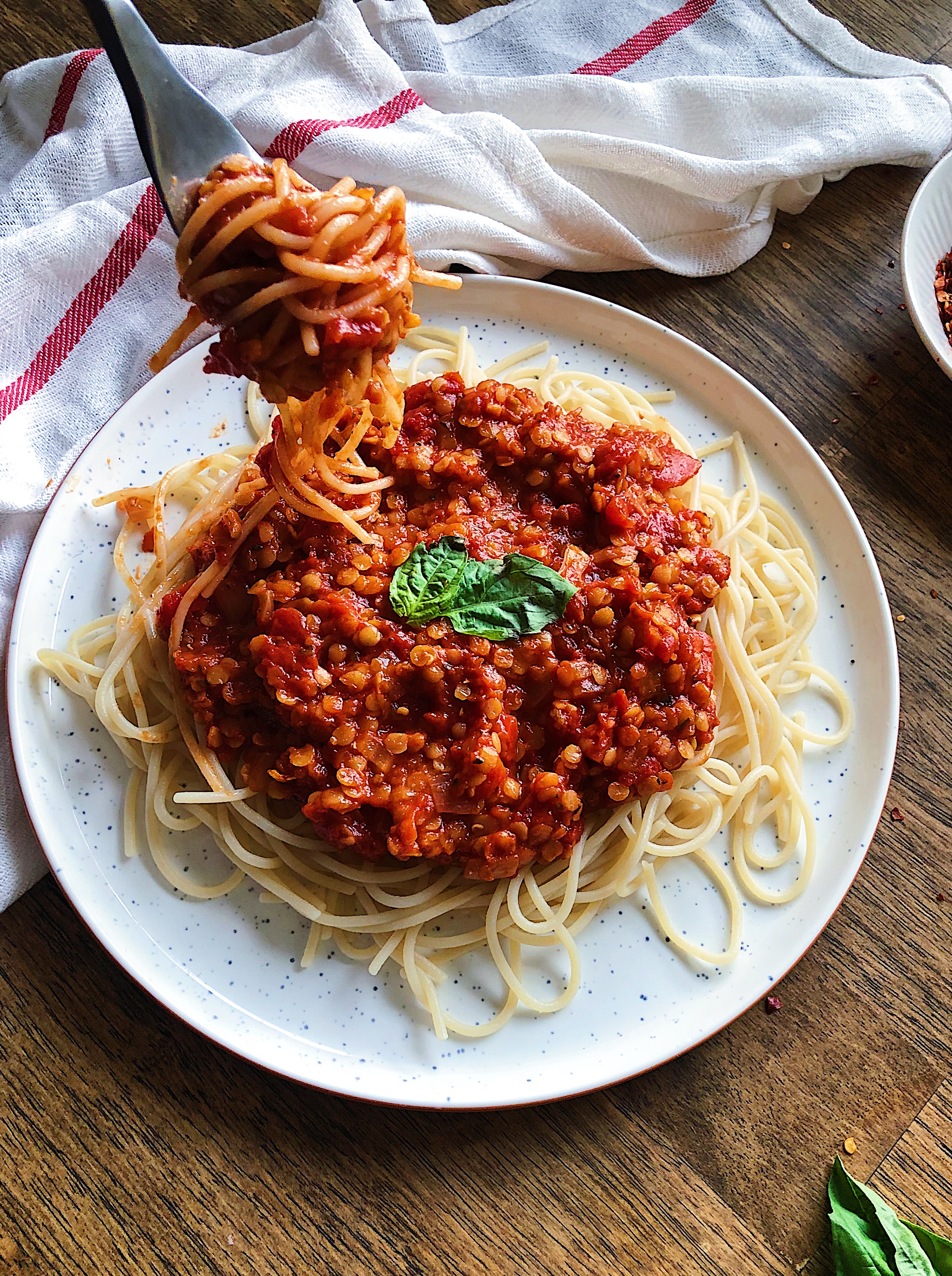 healthy vegan lentil bolognese