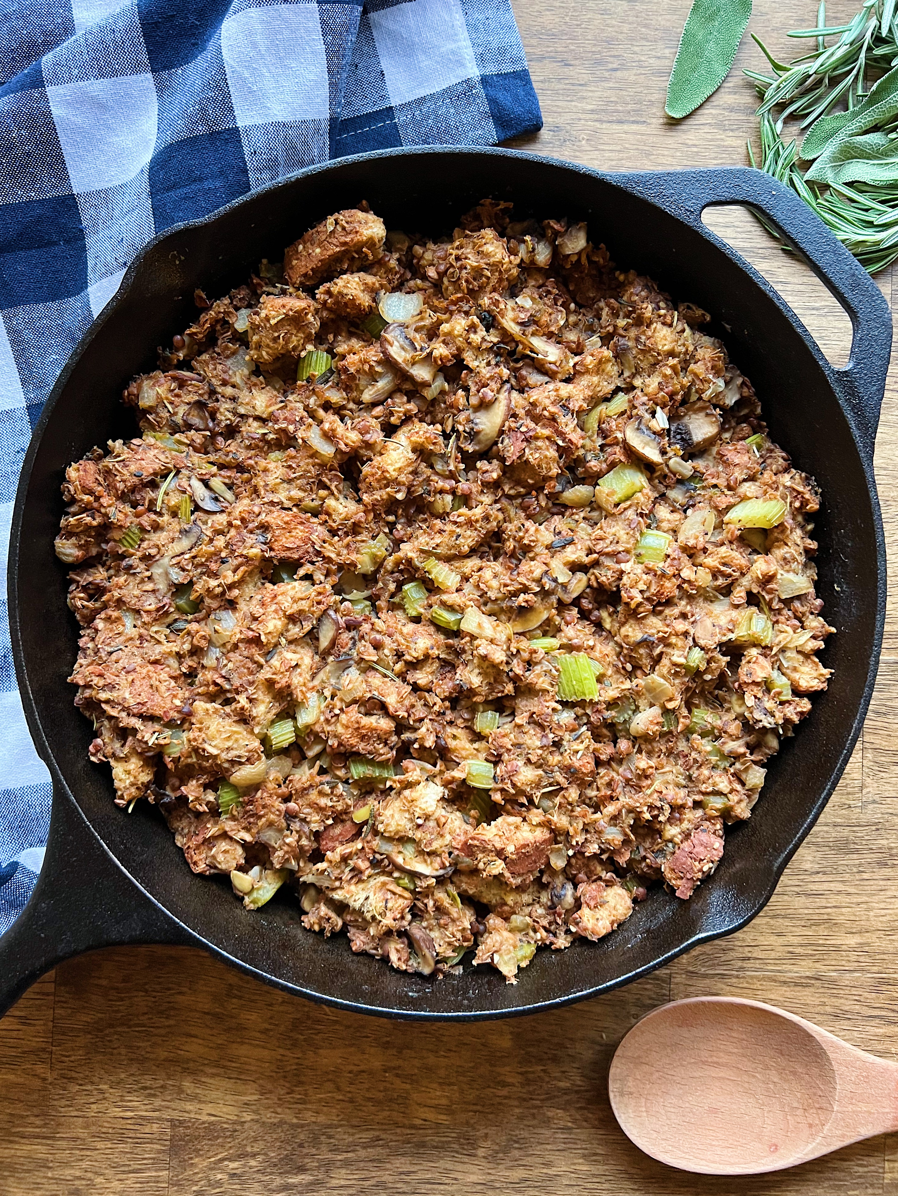 Vegan stuffing in a pan. 