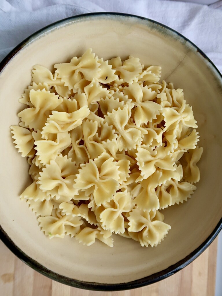 Bowtie pasta in a large bowl.