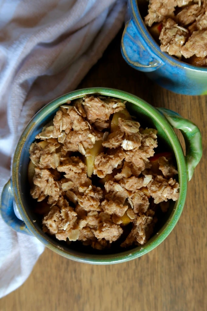 blue and green ramekin with apple crisp