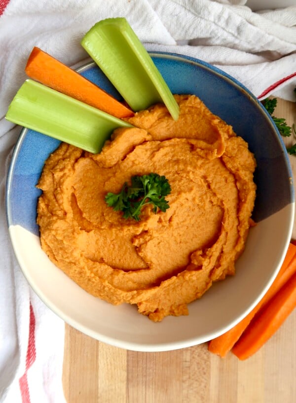 5-Minute Chickpea Buffalo Dip (Dairy-Free!)