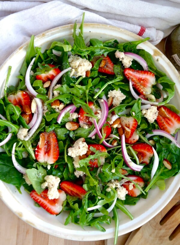 15-Minute Arugula Strawberry Salad with Poppyseed Dressing (Dairy-Free!)