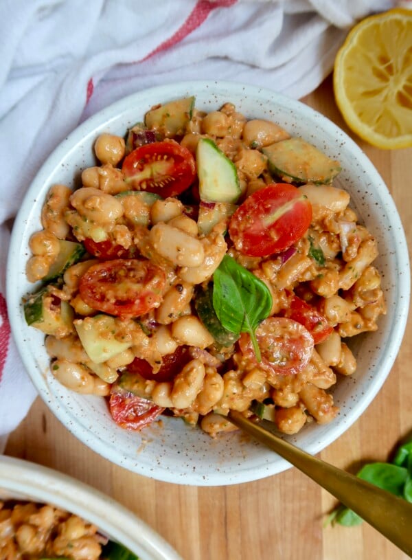 15-Minute Vegan Bean Salad with Sundried Tomato Pesto