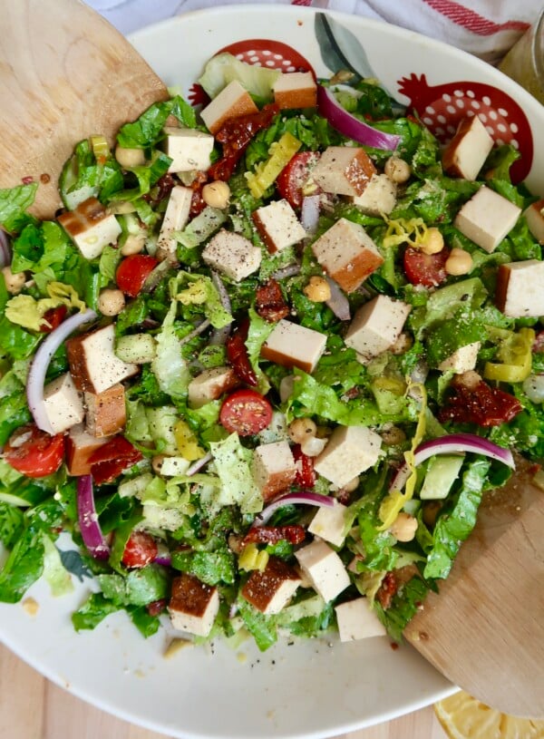 15-Minute Vegan Chopped Salad with Smoked Tofu