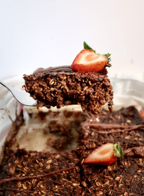 The Easiest Healthy Vegan Baked Chocolate Oats